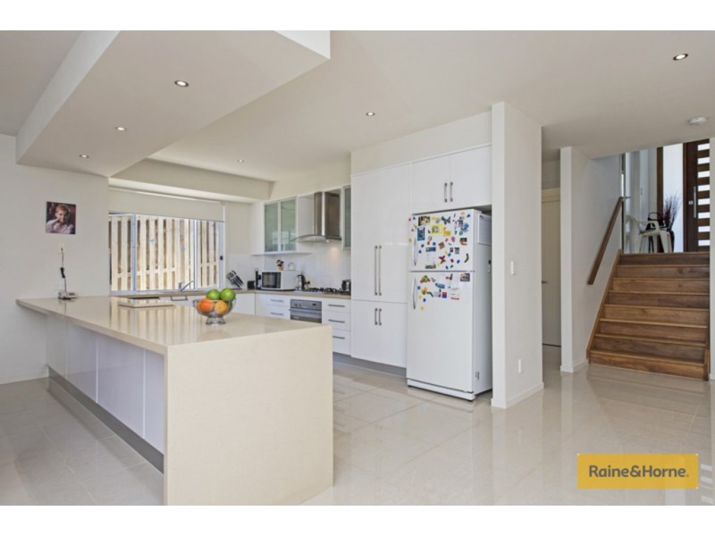 11 Katinka Circuit, Coomera Waters QLD 4209