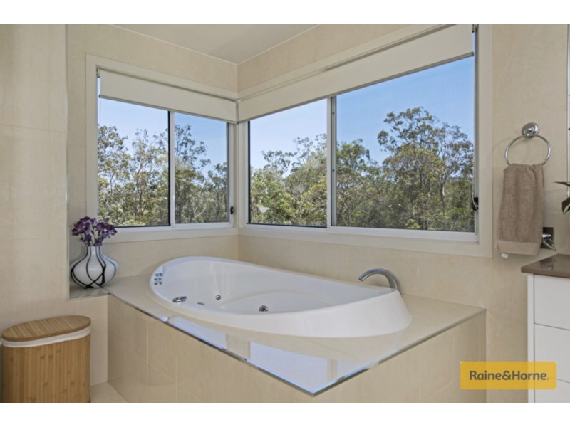 11 Katinka Circuit, Coomera Waters QLD 4209