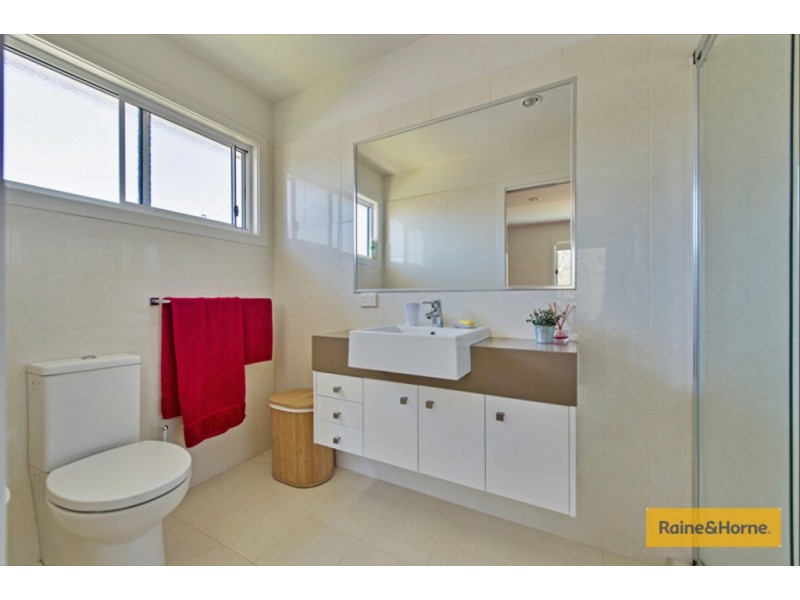 11 Katinka Circuit, Coomera Waters QLD 4209