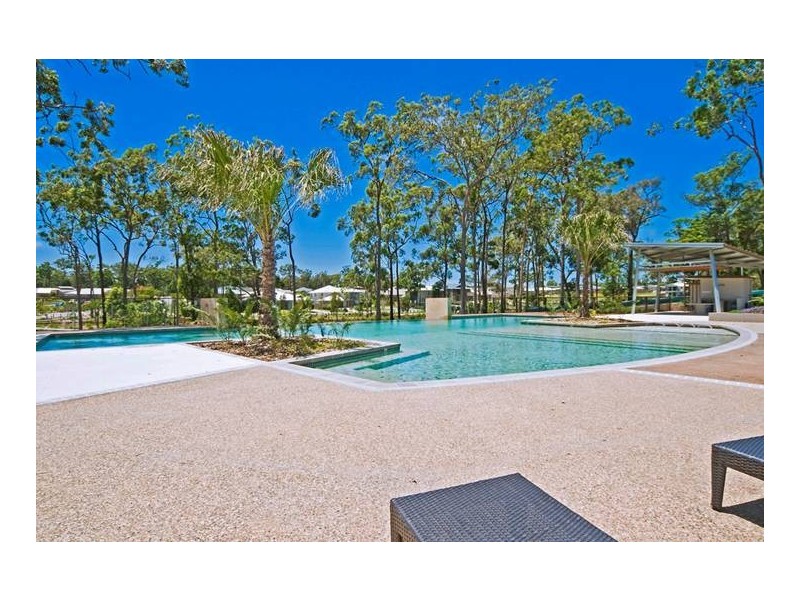 4 Severn St, Coomera QLD 4209