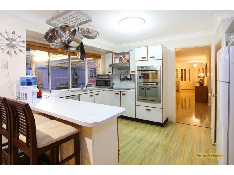 14 Boonah Court, Helensvale QLD 4212