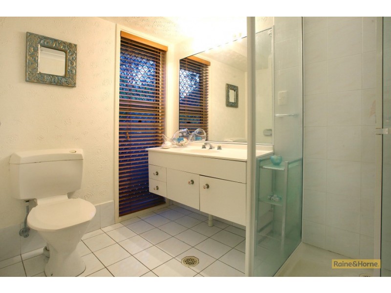 14 Boonah Court, Helensvale QLD 4212