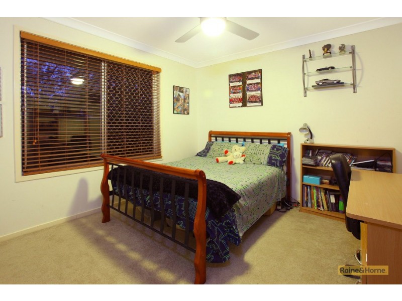 14 Boonah Court, Helensvale QLD 4212