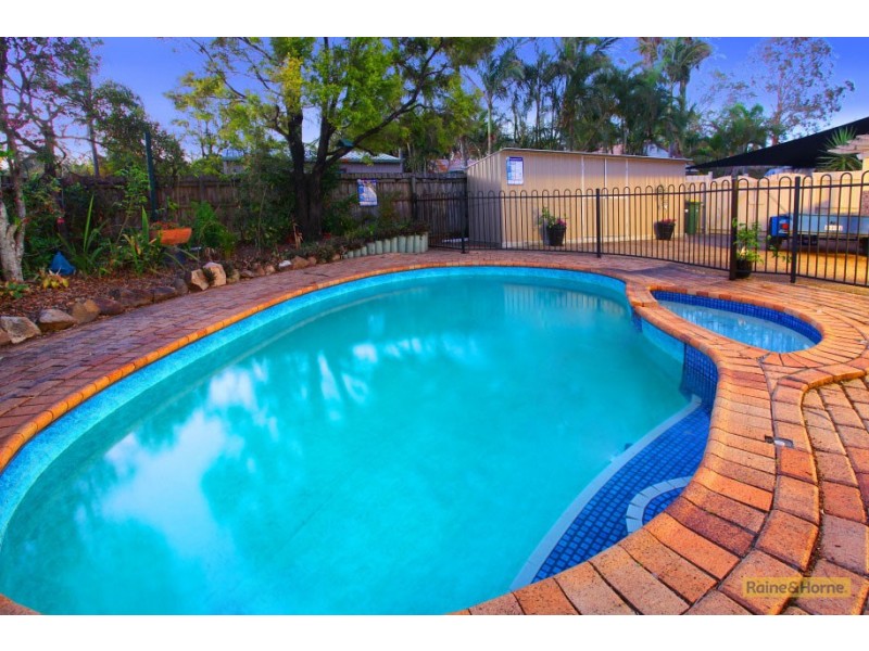 14 Boonah Court, Helensvale QLD 4212