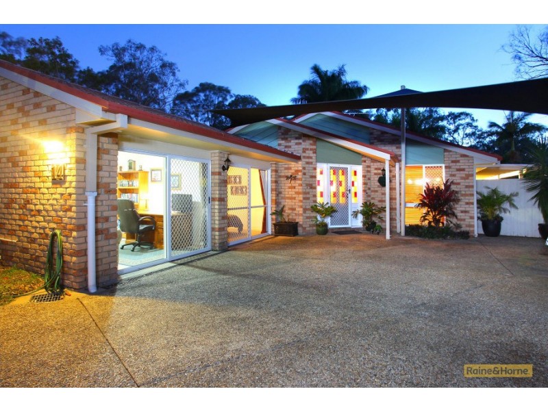 14 Boonah Court, Helensvale QLD 4212