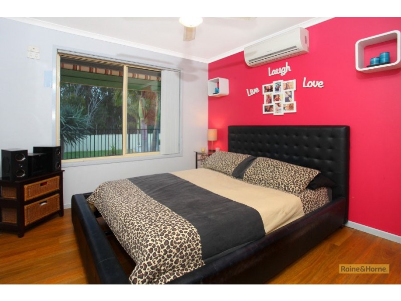 204 Mildura Drive, Helensvale QLD 4212