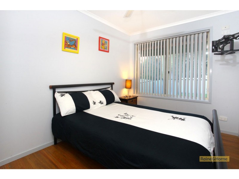 204 Mildura Drive, Helensvale QLD 4212