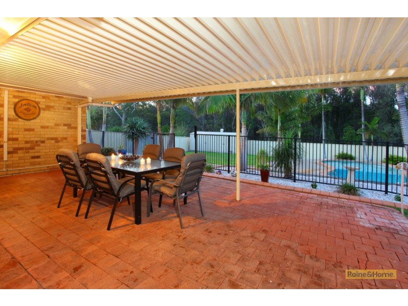 204 Mildura Drive, Helensvale QLD 4212