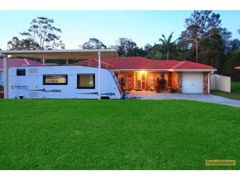 204 Mildura Drive, Helensvale QLD 4212