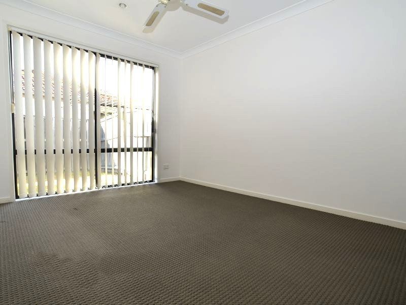 53/24 Amsonia Court, Arundel QLD 4214
