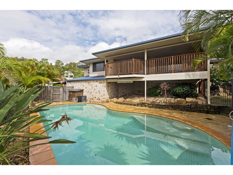 3 Gould Place, Pacific Pines QLD 4211