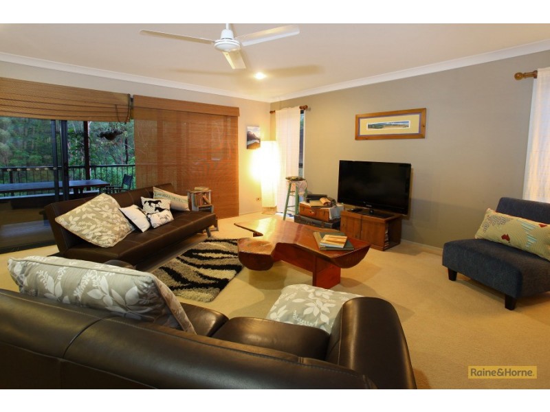 56 Cobb and Co Drive, Oxenford QLD 4210