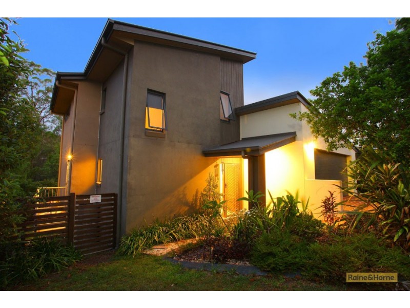 56 Cobb and Co Drive, Oxenford QLD 4210