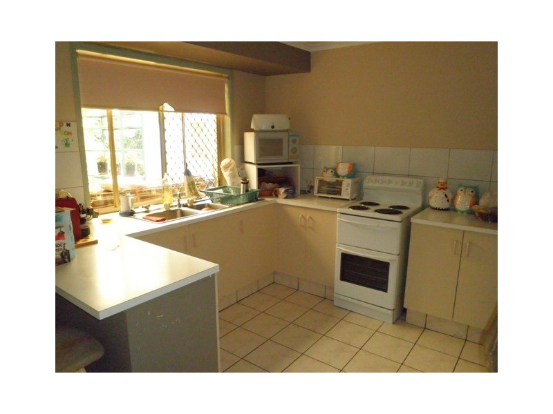 32 Studio Drive, Oxenford QLD 4210