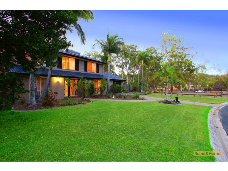 7 Wolvi Place, Helensvale QLD 4212