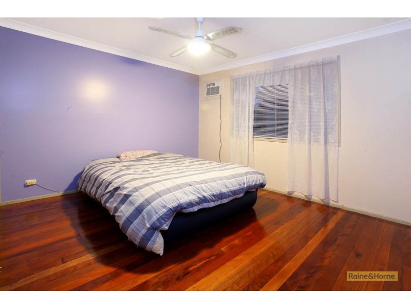 7 Wolvi Place, Helensvale QLD 4212