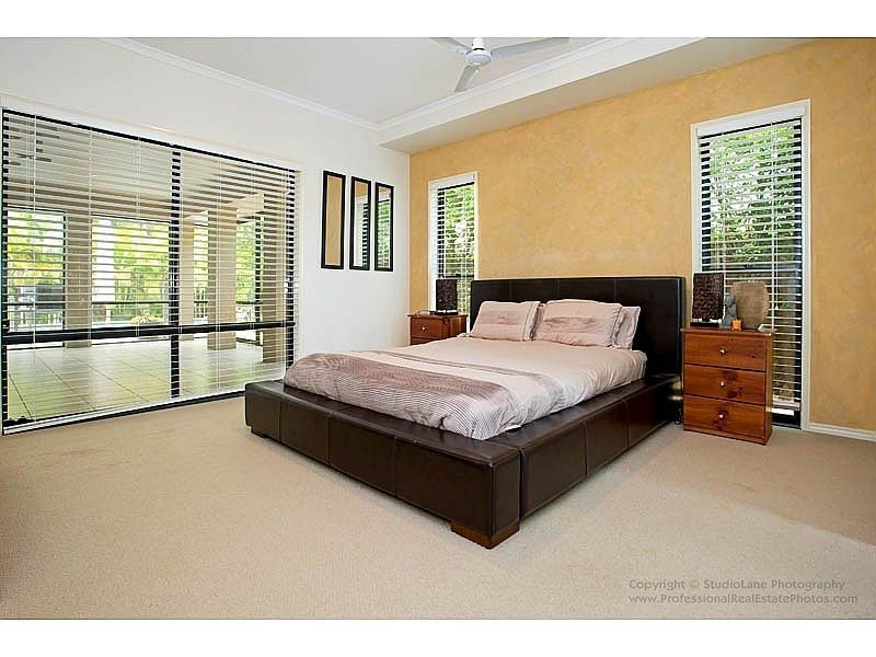 19 Westward Way, Coomera Waters QLD 4209