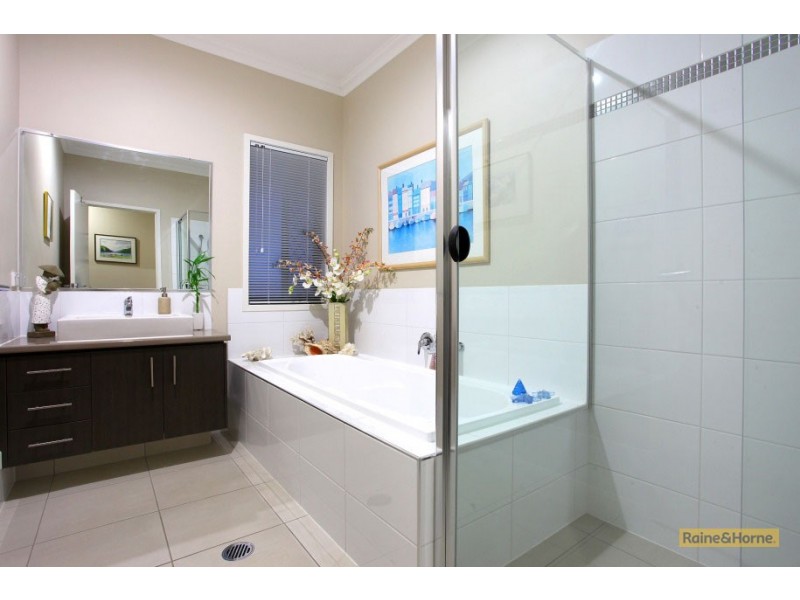 16 Kulki Way, Coomera QLD 4209