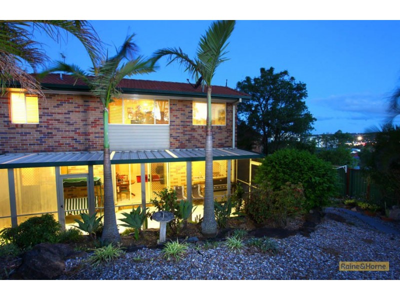 14/2 Doyalson Place, Helensvale QLD 4212