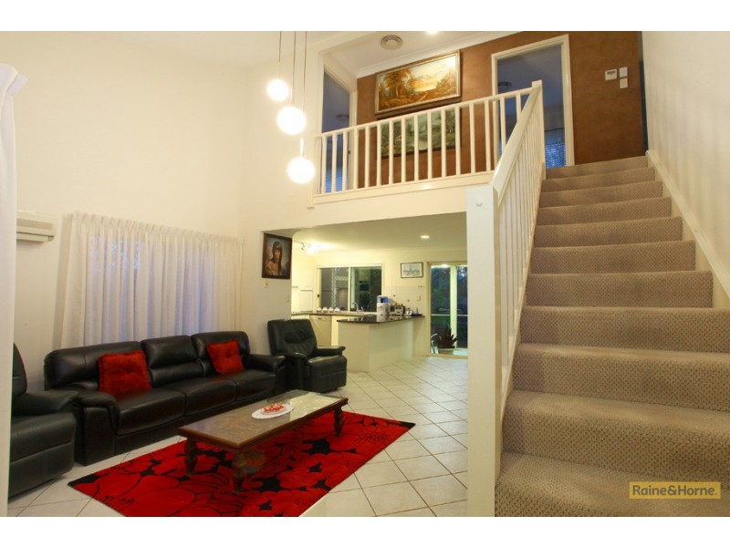 14/2 Doyalson Place, Helensvale QLD 4212