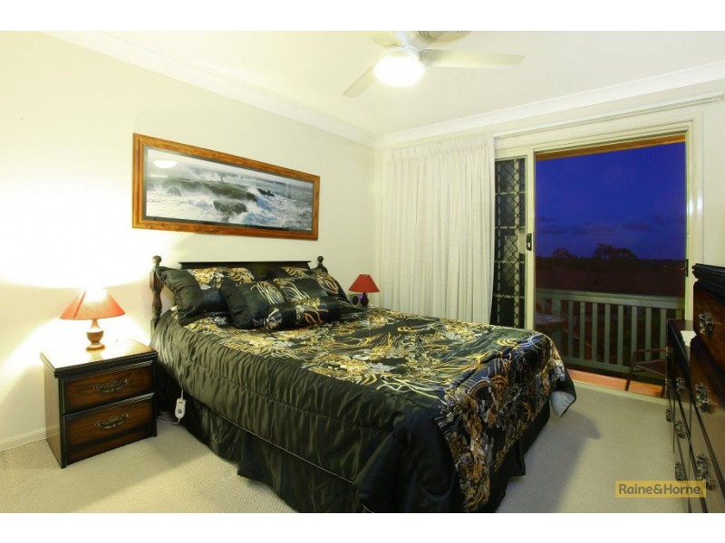 14/2 Doyalson Place, Helensvale QLD 4212