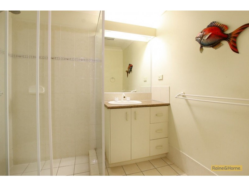 14/2 Doyalson Place, Helensvale QLD 4212