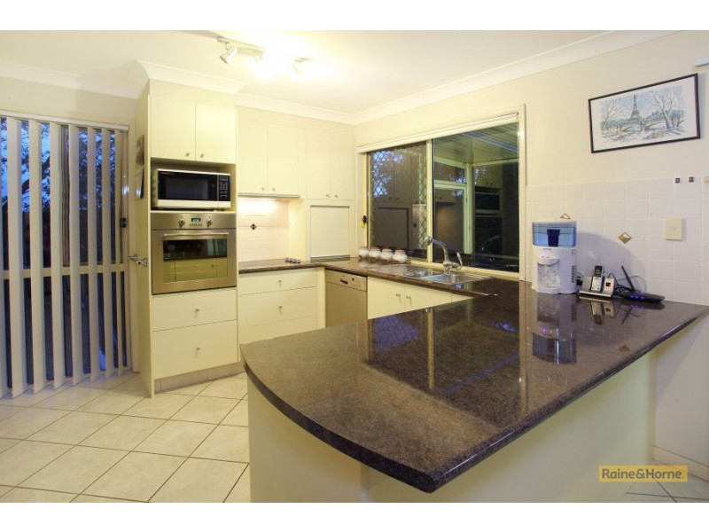 14/2 Doyalson Place, Helensvale QLD 4212