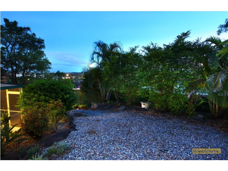 14/2 Doyalson Place, Helensvale QLD 4212