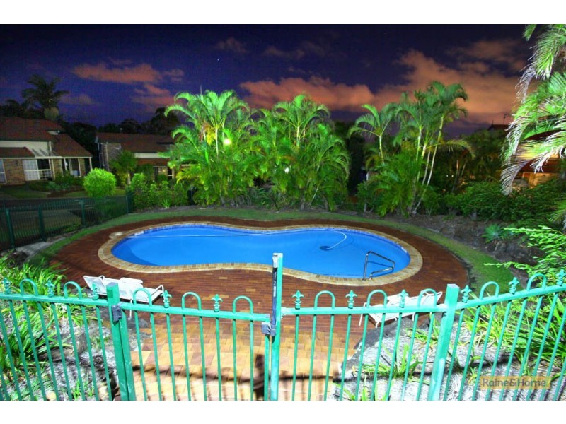 14/2 Doyalson Place, Helensvale QLD 4212