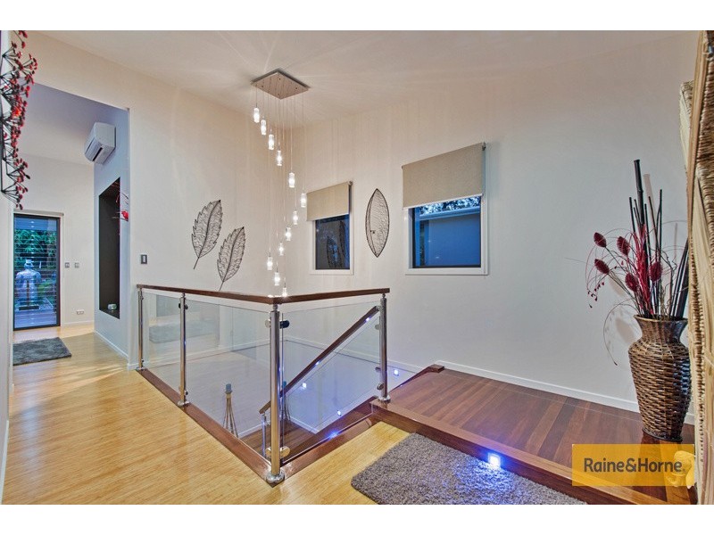 23 Chinaberry Crescent, Upper Coomera QLD 4209