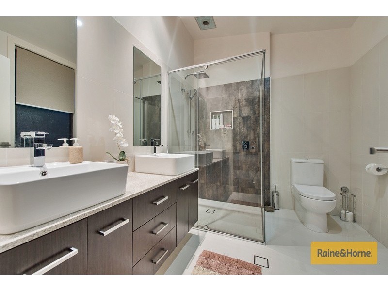 23 Chinaberry Crescent, Upper Coomera QLD 4209