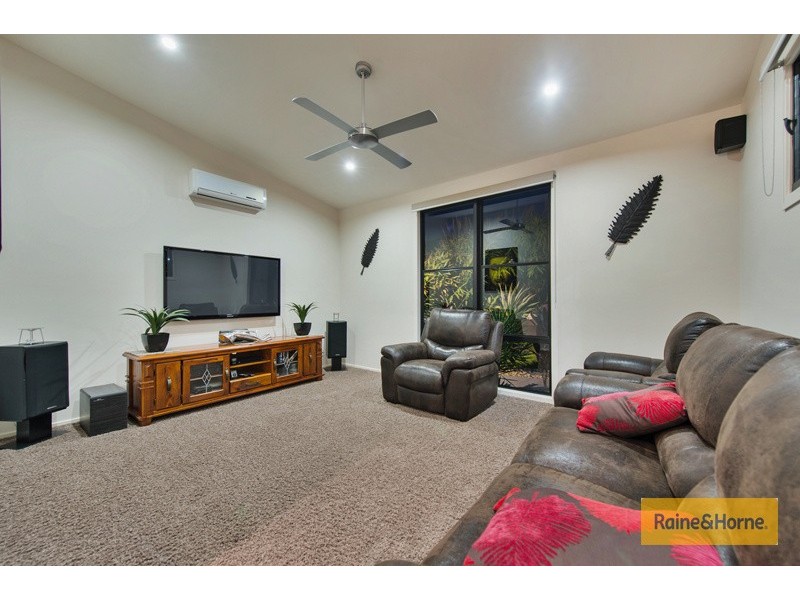 23 Chinaberry Crescent, Upper Coomera QLD 4209