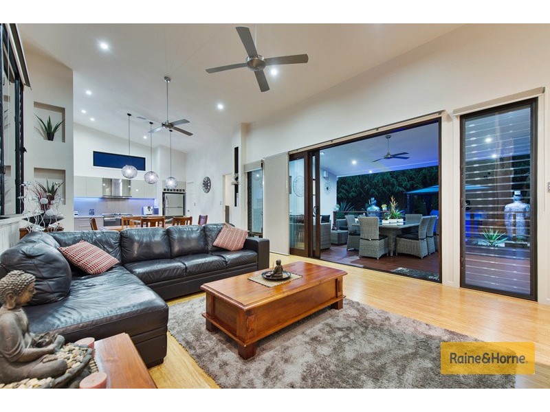 23 Chinaberry Crescent, Upper Coomera QLD 4209