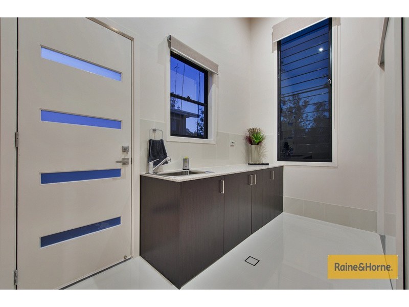 23 Chinaberry Crescent, Upper Coomera QLD 4209