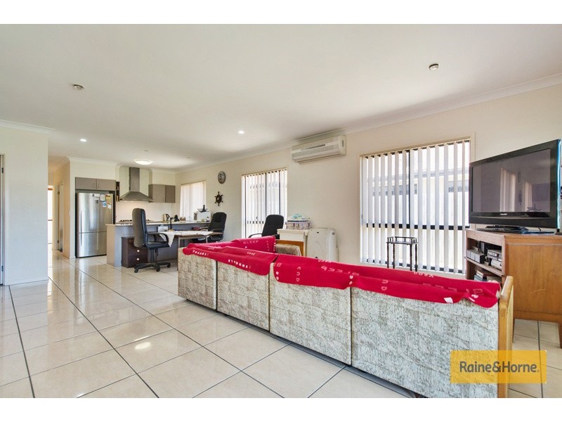 30 Deepak Drive, Pimpama QLD 4209