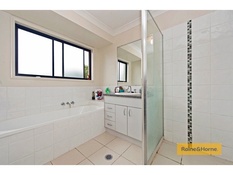 18 Jaxson Terrace, Pimpama QLD 4209