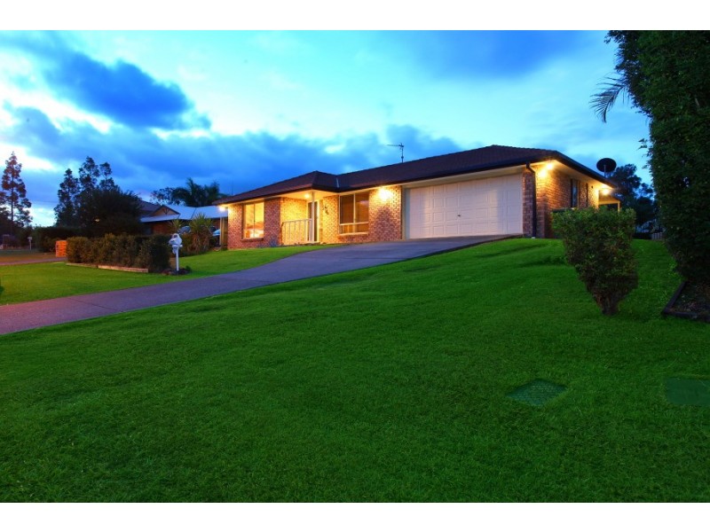 6 Barrs Avenue, Oxenford QLD 4210