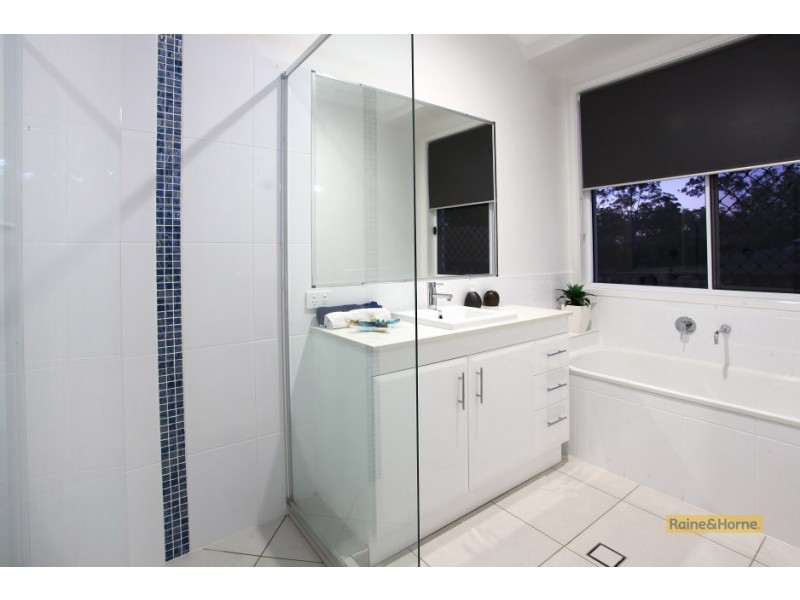 12 Skandia Terrace, Coomera Waters QLD 4209