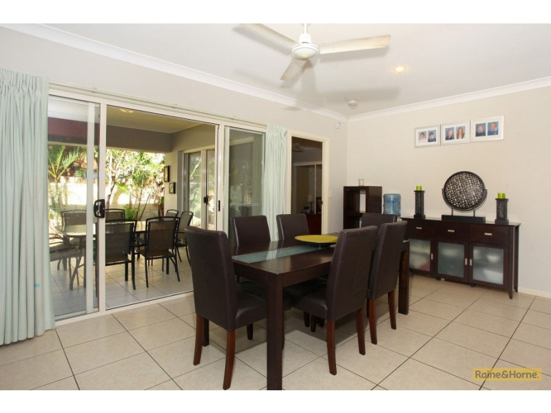 31 Ken Crescent, Helensvale QLD 4212