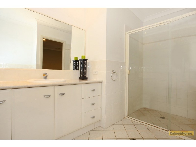 31 Ken Crescent, Helensvale QLD 4212