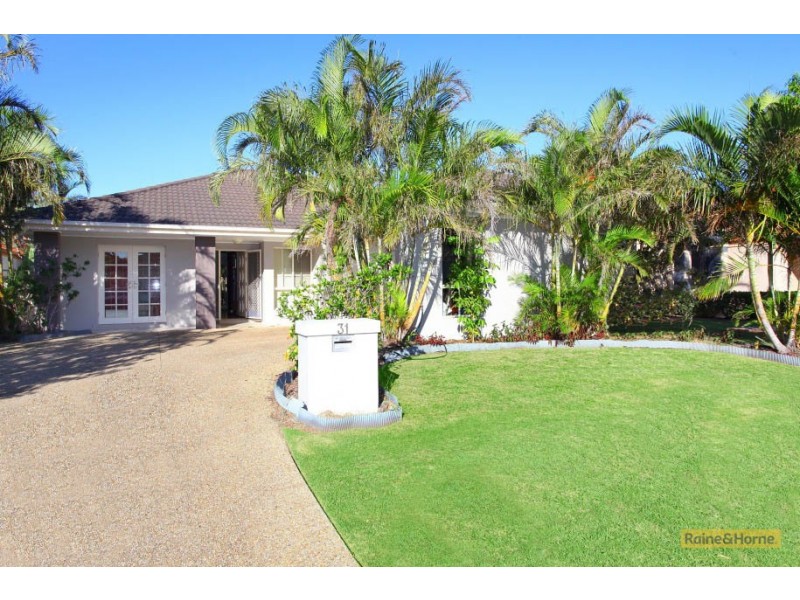 31 Ken Crescent, Helensvale QLD 4212