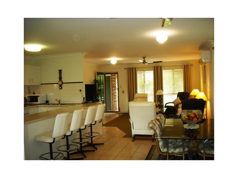 13/1 Doyalson Place, Helensvale QLD 4212