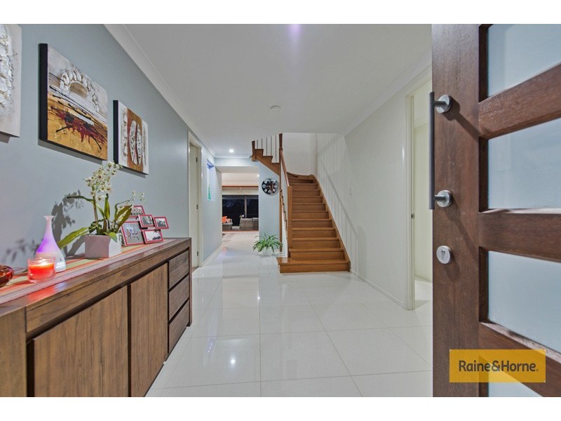 82 River Meadows Drive, Upper Coomera QLD 4209