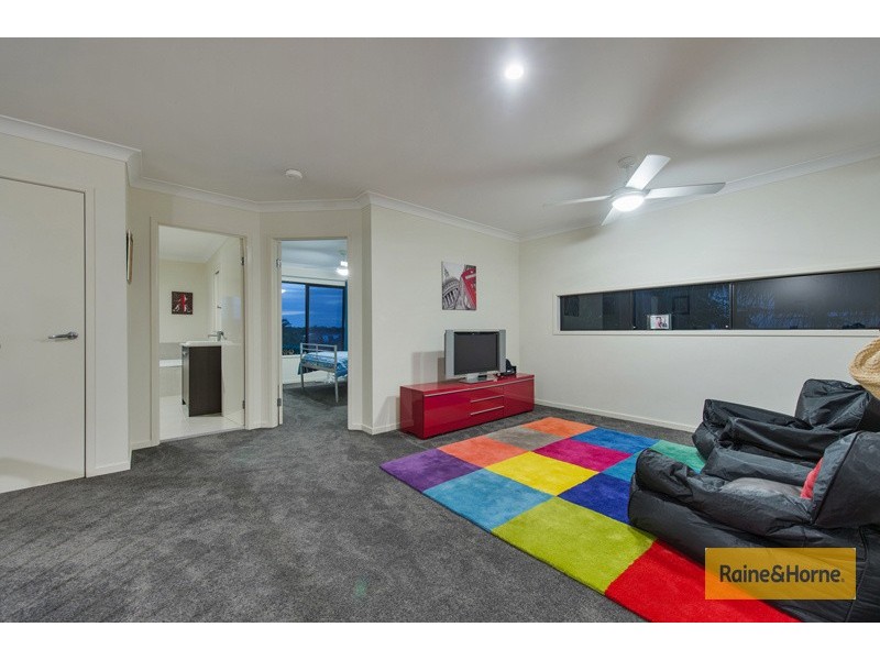 82 River Meadows Drive, Upper Coomera QLD 4209