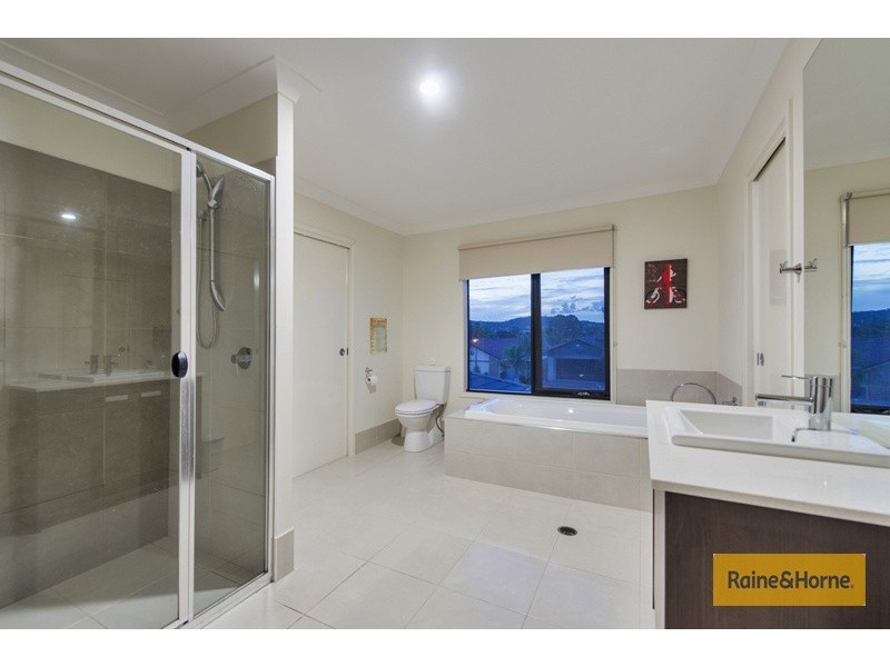 82 River Meadows Drive, Upper Coomera QLD 4209