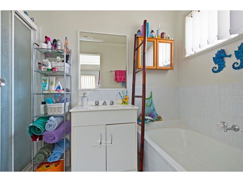 2/5 Theatre Street, Oxenford QLD 4210