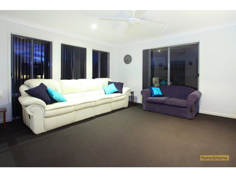 9 Lilly Pilly Court, Helensvale QLD 4212
