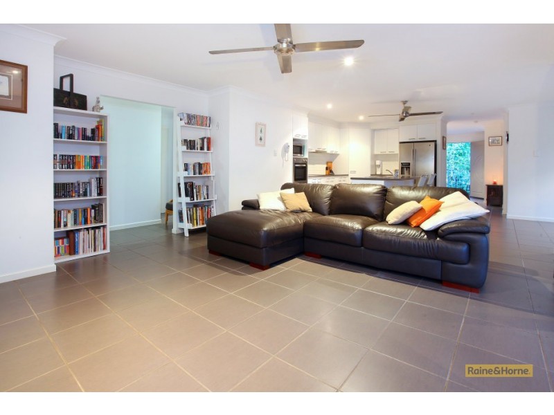 9 Lilly Pilly Court, Helensvale QLD 4212