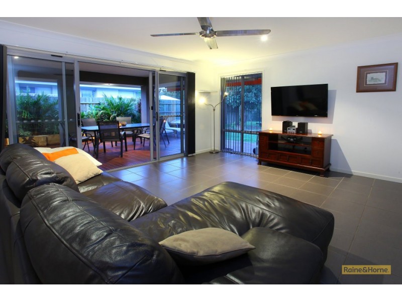 9 Lilly Pilly Court, Helensvale QLD 4212