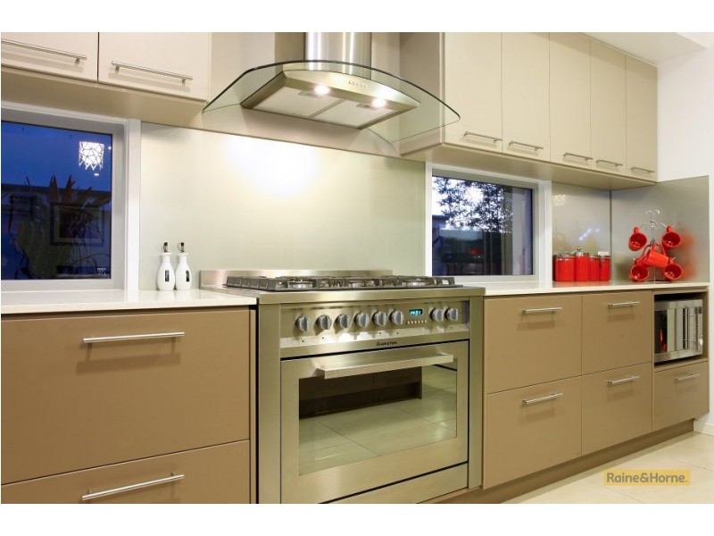 46 Rushcutter Avenue, Oxenford QLD 4210